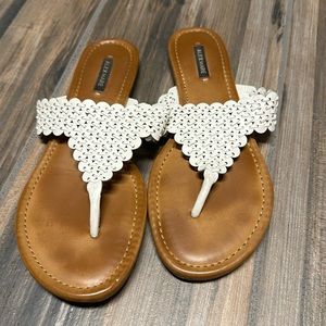 Women’s sandals